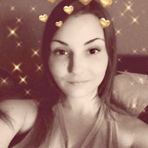 Meet your Posher, Whitney